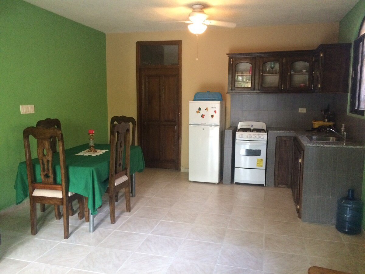 Private Standard apartment in Tabarre, wifi,tv, ac