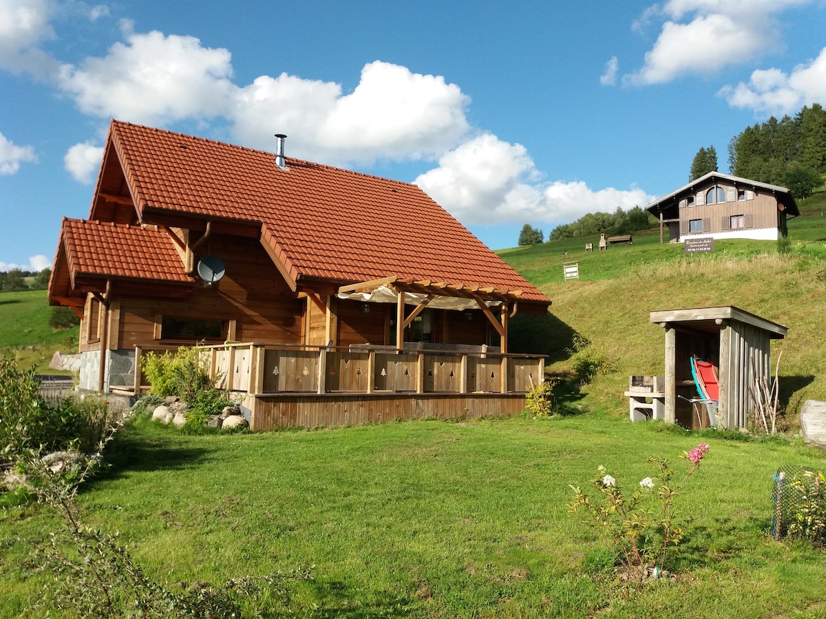 Chalet 8 personnes et piscine intérieure sauna