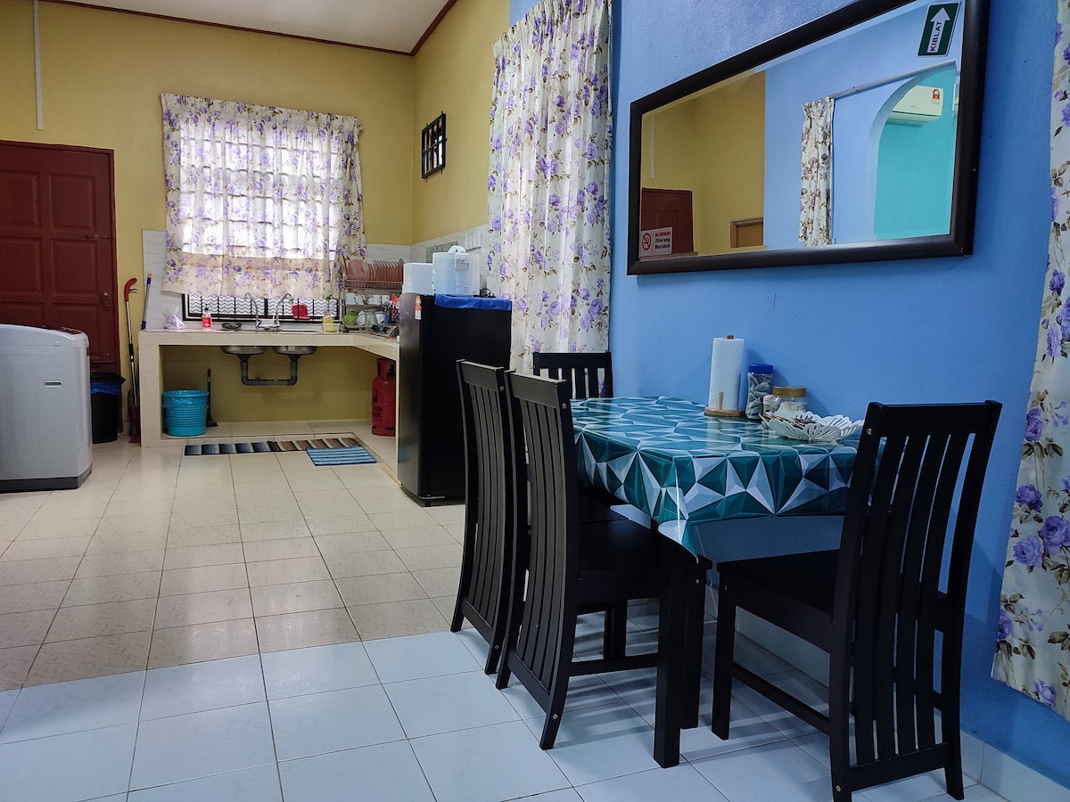 Riverview Homestay - Homestay Tepi Sungai Golok