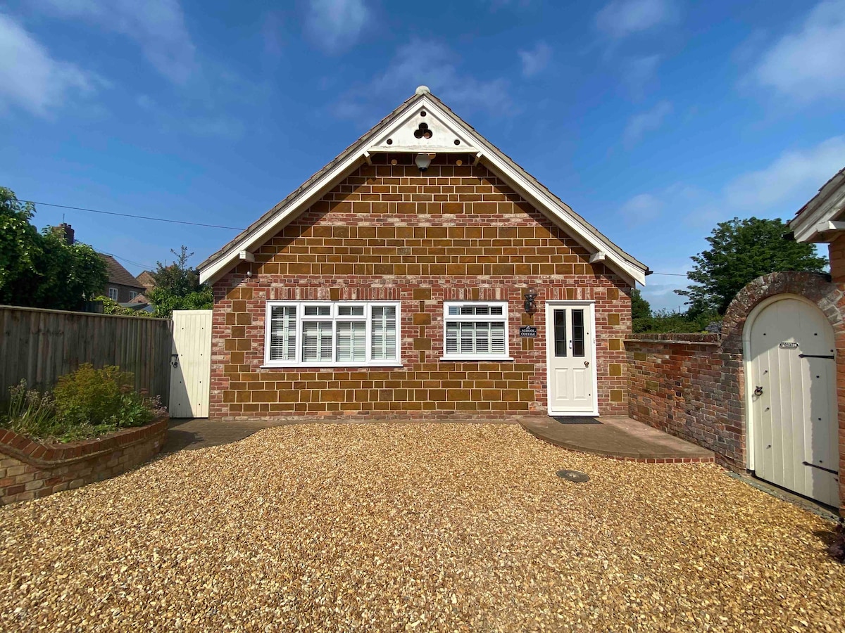 School Cottage, Shernborne, Sandringham Estate