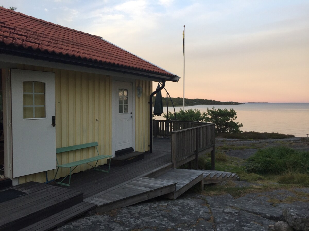 哈马罗（ Hammarö ） -卡尔斯塔德（ Karlstad ） -瓦尔姆兰（ Värmland ）水上小屋