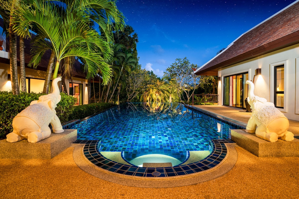 1350㎡ Gated Private Royal Pool Beach Villa 4 bdrs