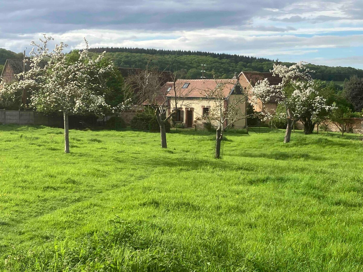 Charmant cottage  vallée  d'Iton, petit Chamgrigny