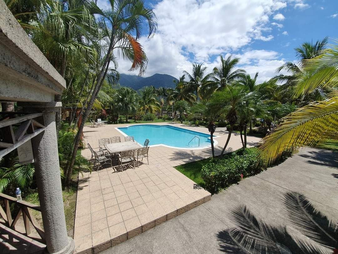 Paradise In La Ceiba
4 Bed Room
5 bathroom
Private