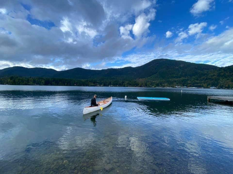 萨瑟兰湖的"南岸" *两个小屋*