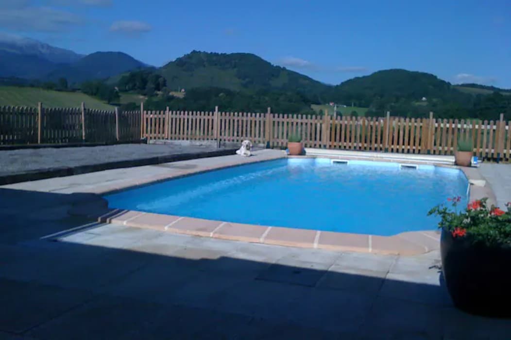 Gite "Le Bassia" 15人游泳池水疗中心Htes Pyrenees