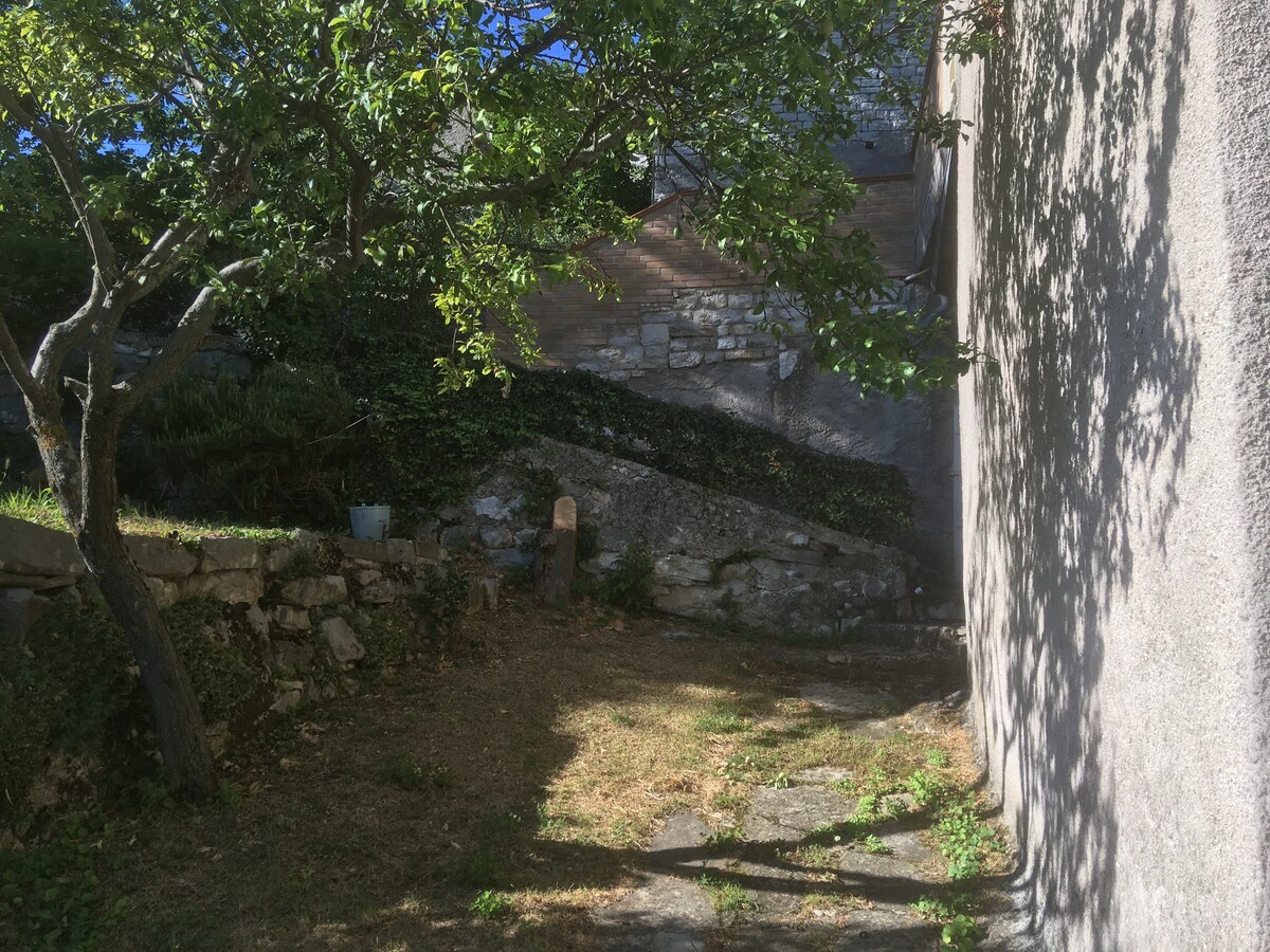 Casa Con Vista a Cerreto di Cagli-Animali Ammessi