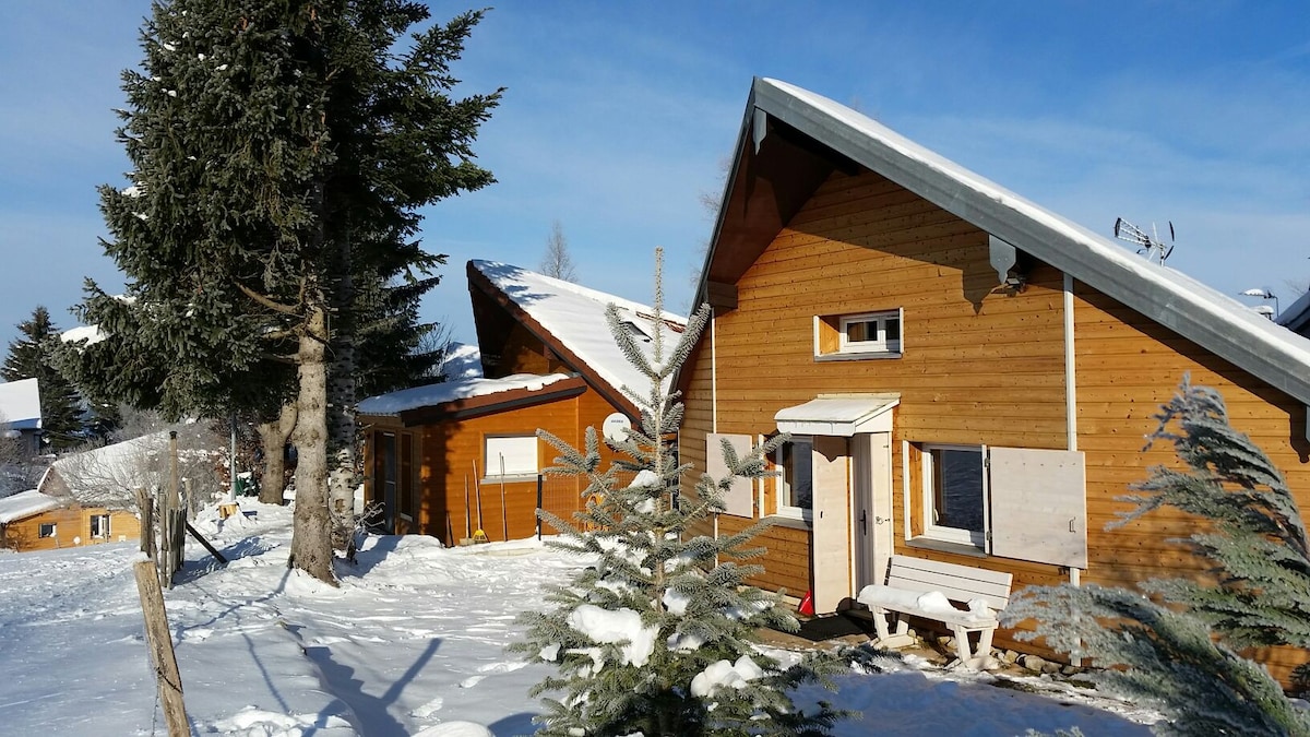 高海拔1000米的舒适度假木屋