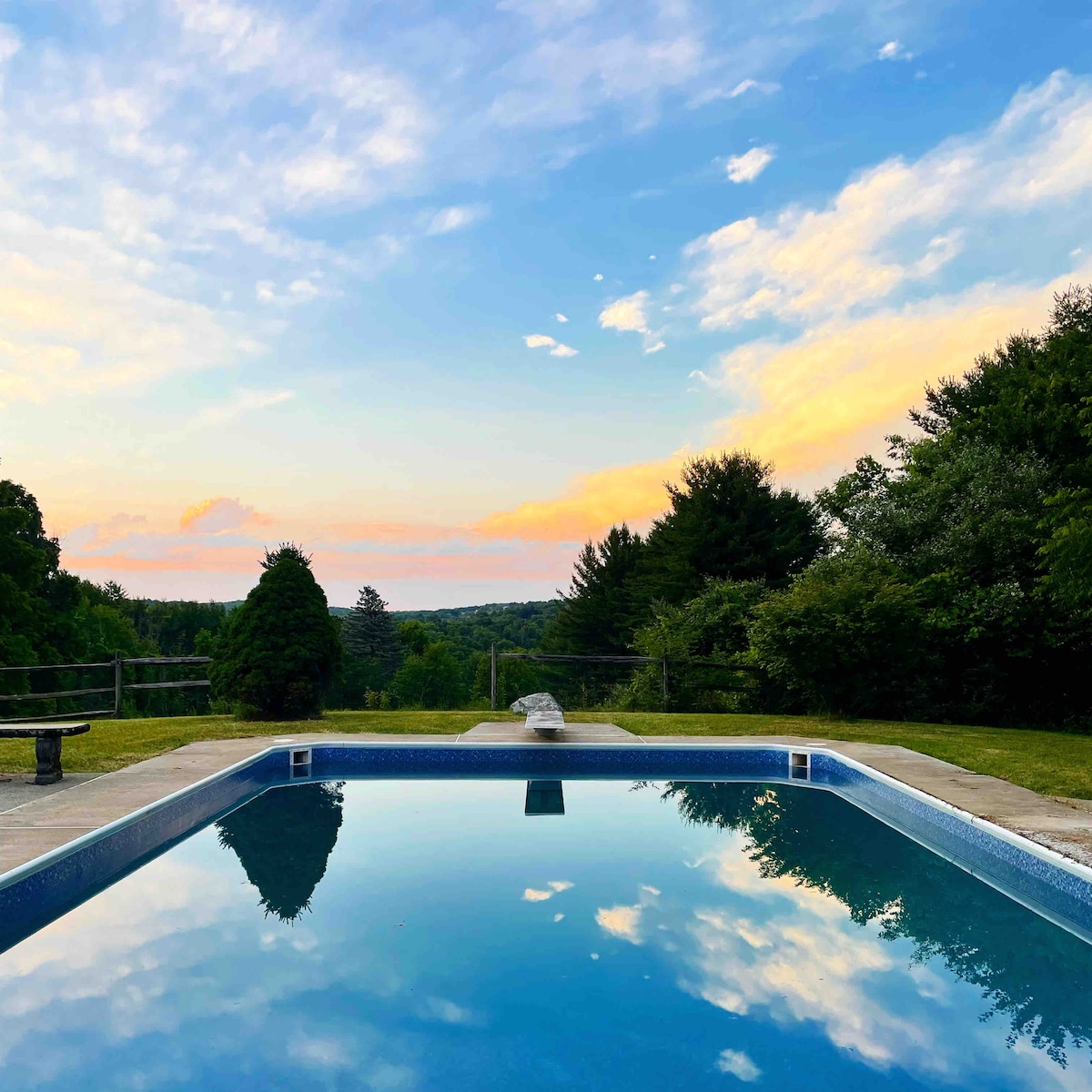 Country Home w/ Pool on 20-acres in Upstate NY