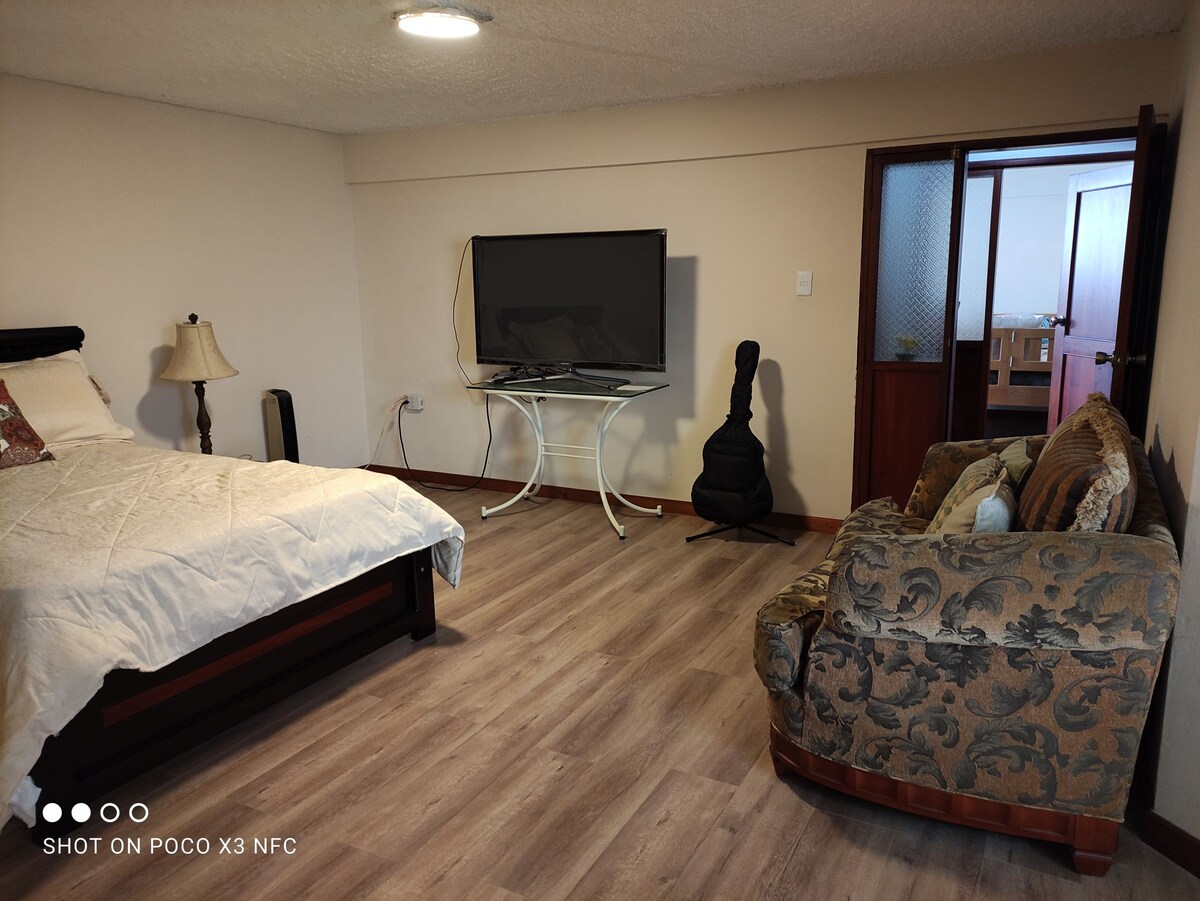 Cozy and very lovely two bedroom apartment in Loja city, South America awaits for you