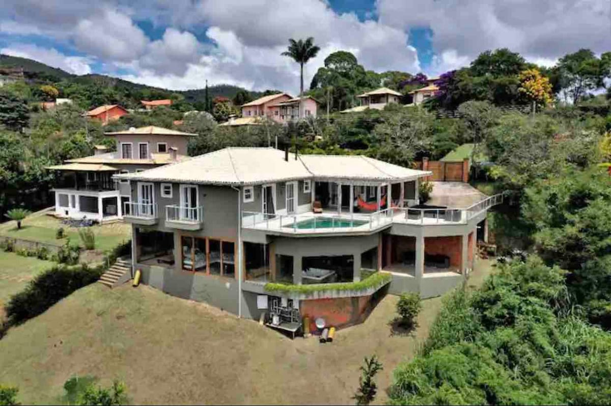 Casa em Itaipava with Vista Paradisíaca