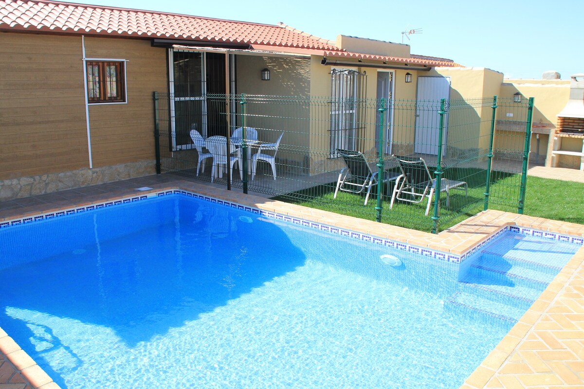 Alquiler chalet con piscina 5 PAX en Conil (131)