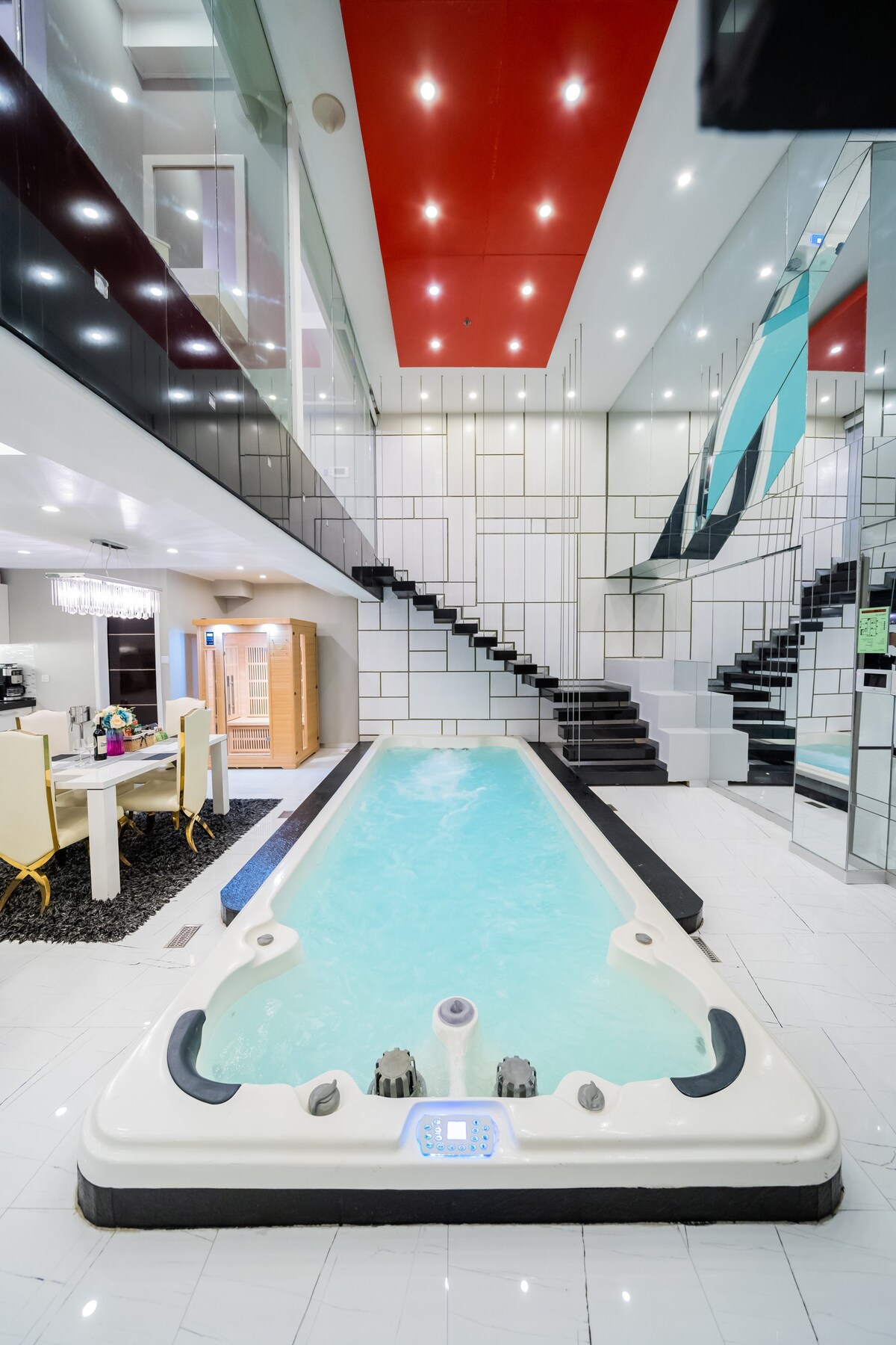 Luks Lofts Hotel - Empress Suite w/ Private Pool
