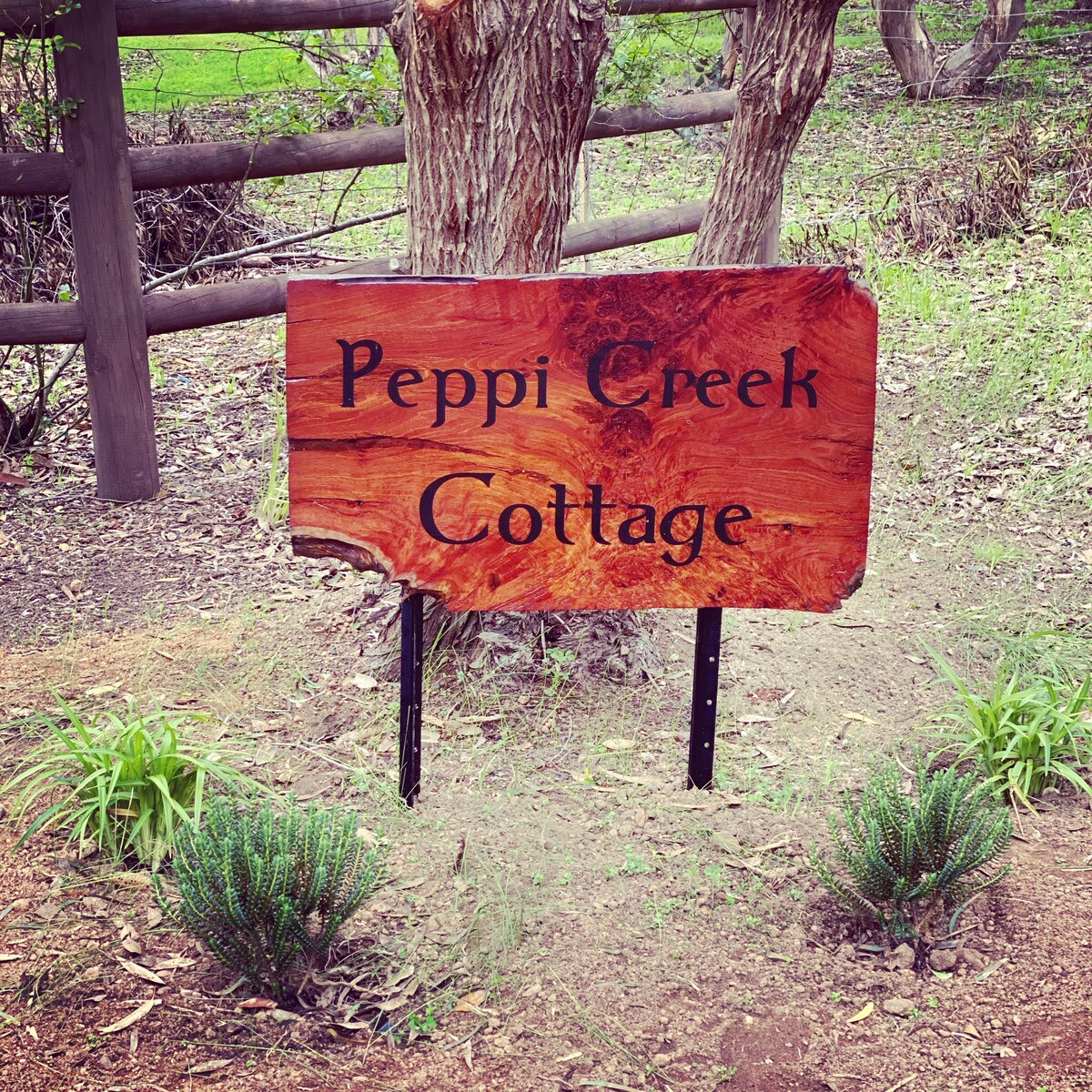 Peppi Creek Cottage  ||  A private family retreat!