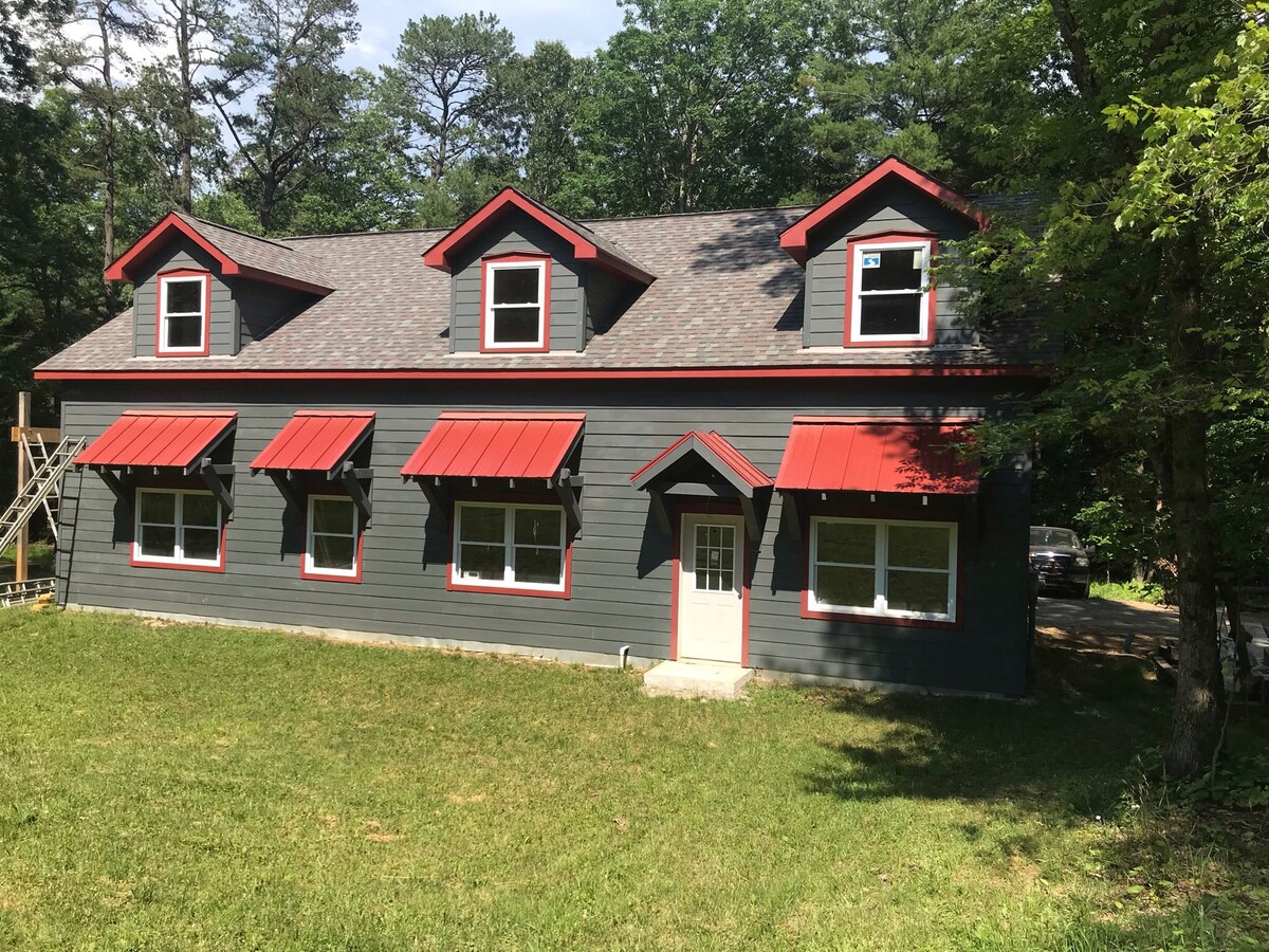 Sentner House River and Woodland Retreat