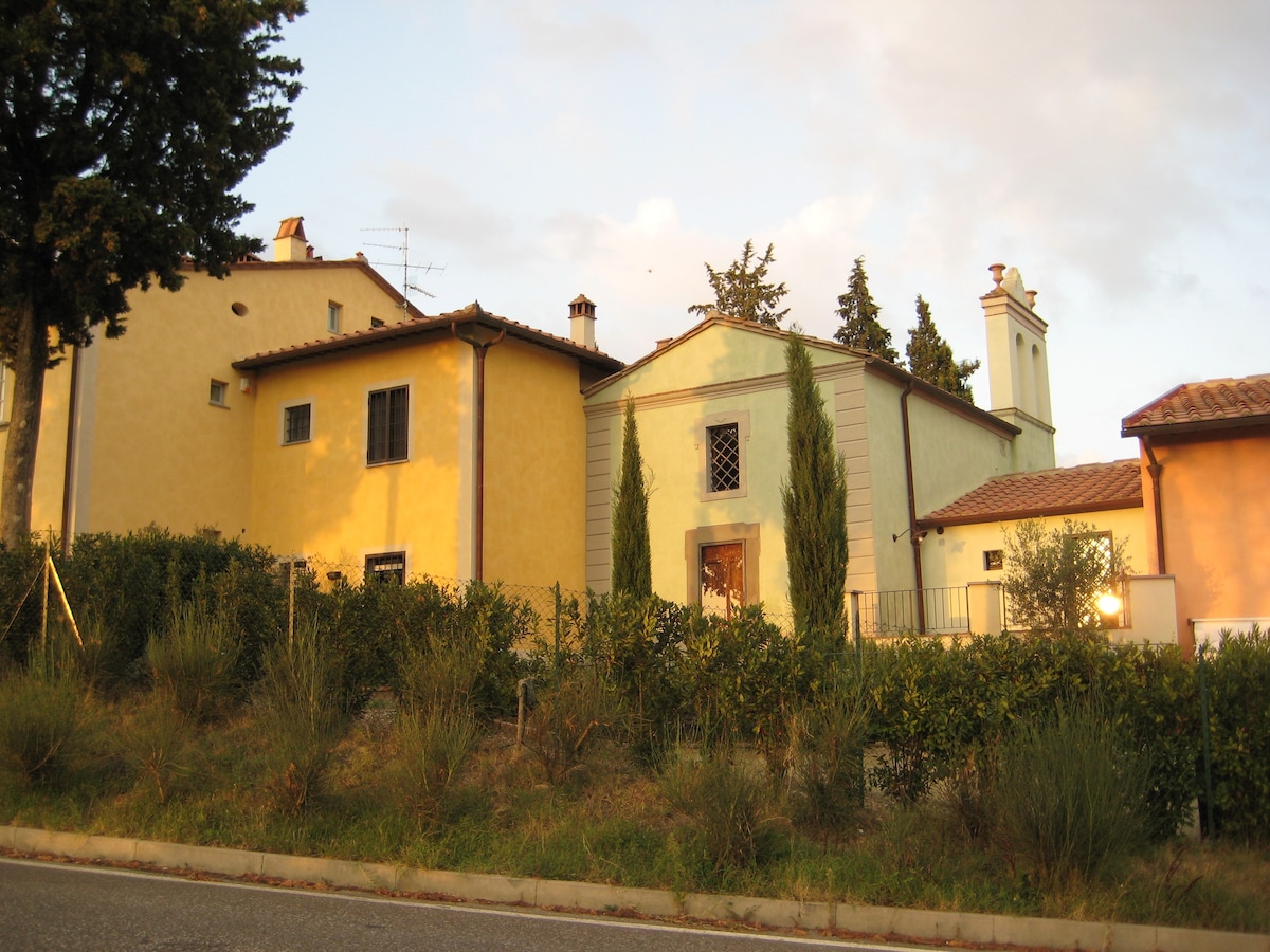 Experience The Tuscan Lifestyle at Casa Alina.