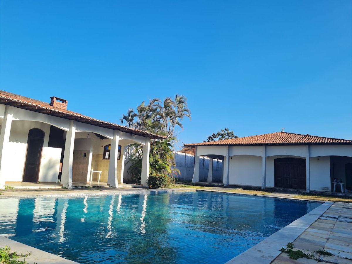 Casa na praia com piscina