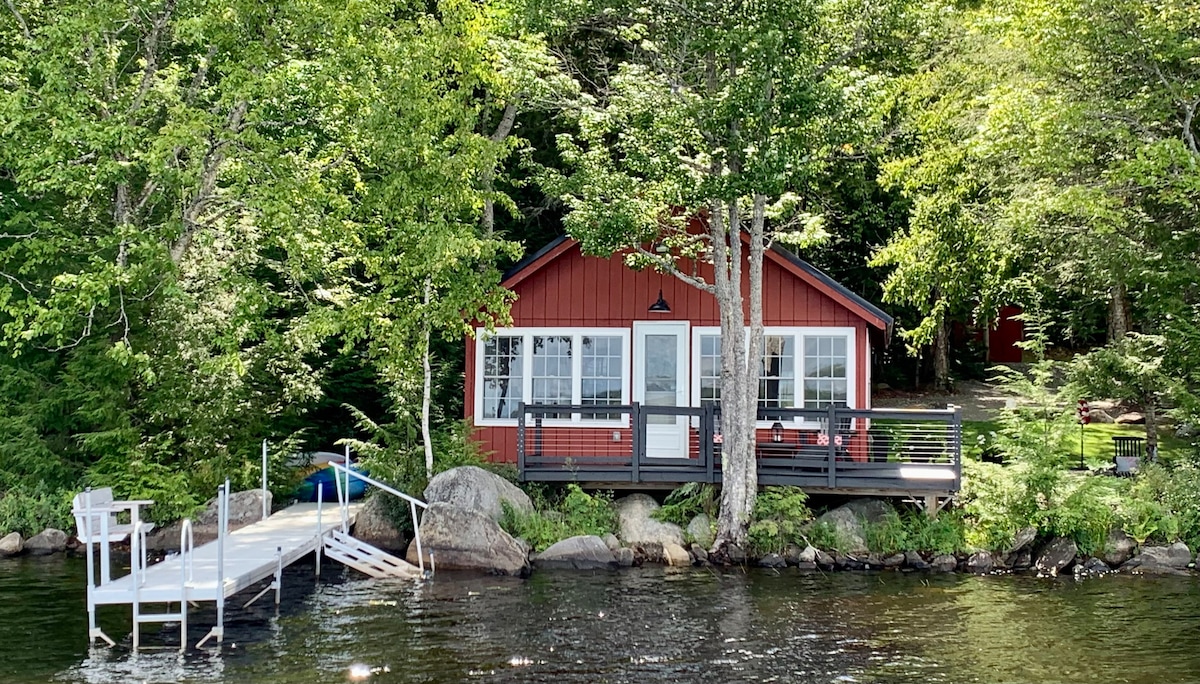 CAMP - Big Boyd Lake Cottage