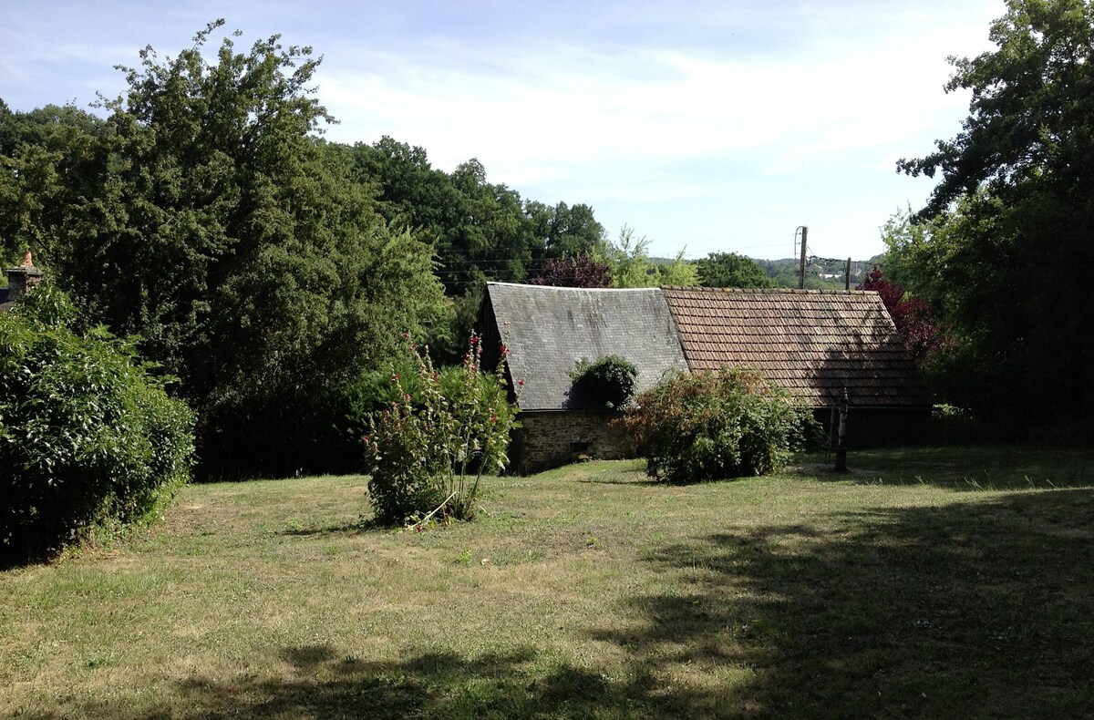 Characterful cottage in the lovely Suisse-Normande