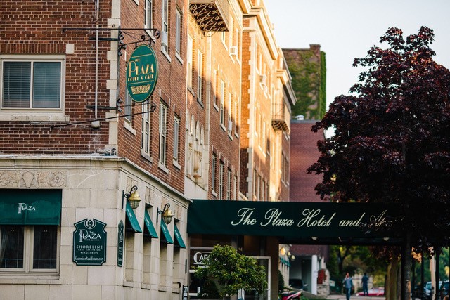 The Plaza Hotel and Apartments