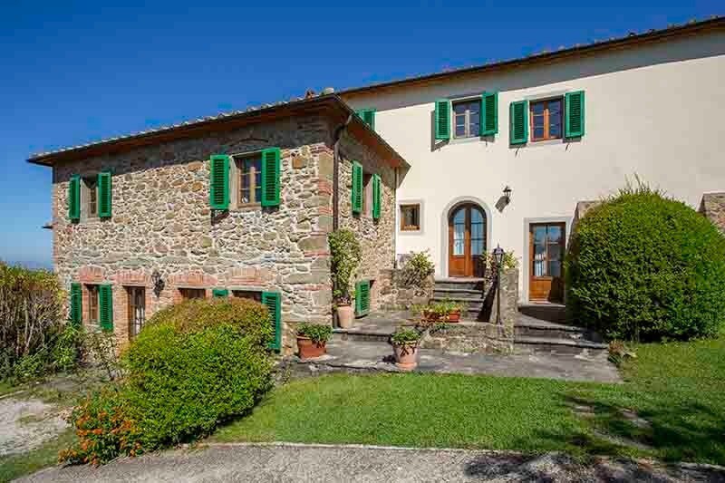 Tuscan Charm: Olive Tree Villa near Vinci