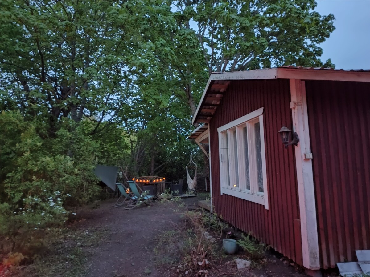 Granny's cottage in old village of Stormälö
