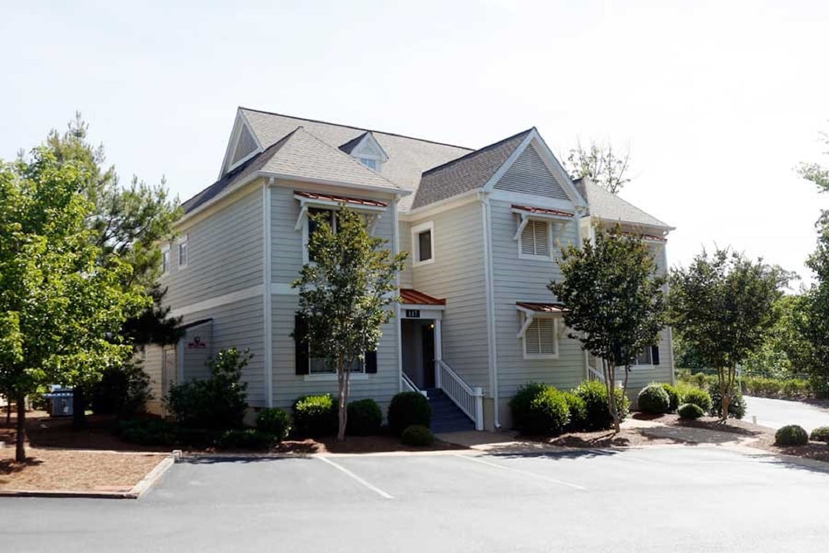 King’s Creek Resort. Next to Country Water 2BR/2BA