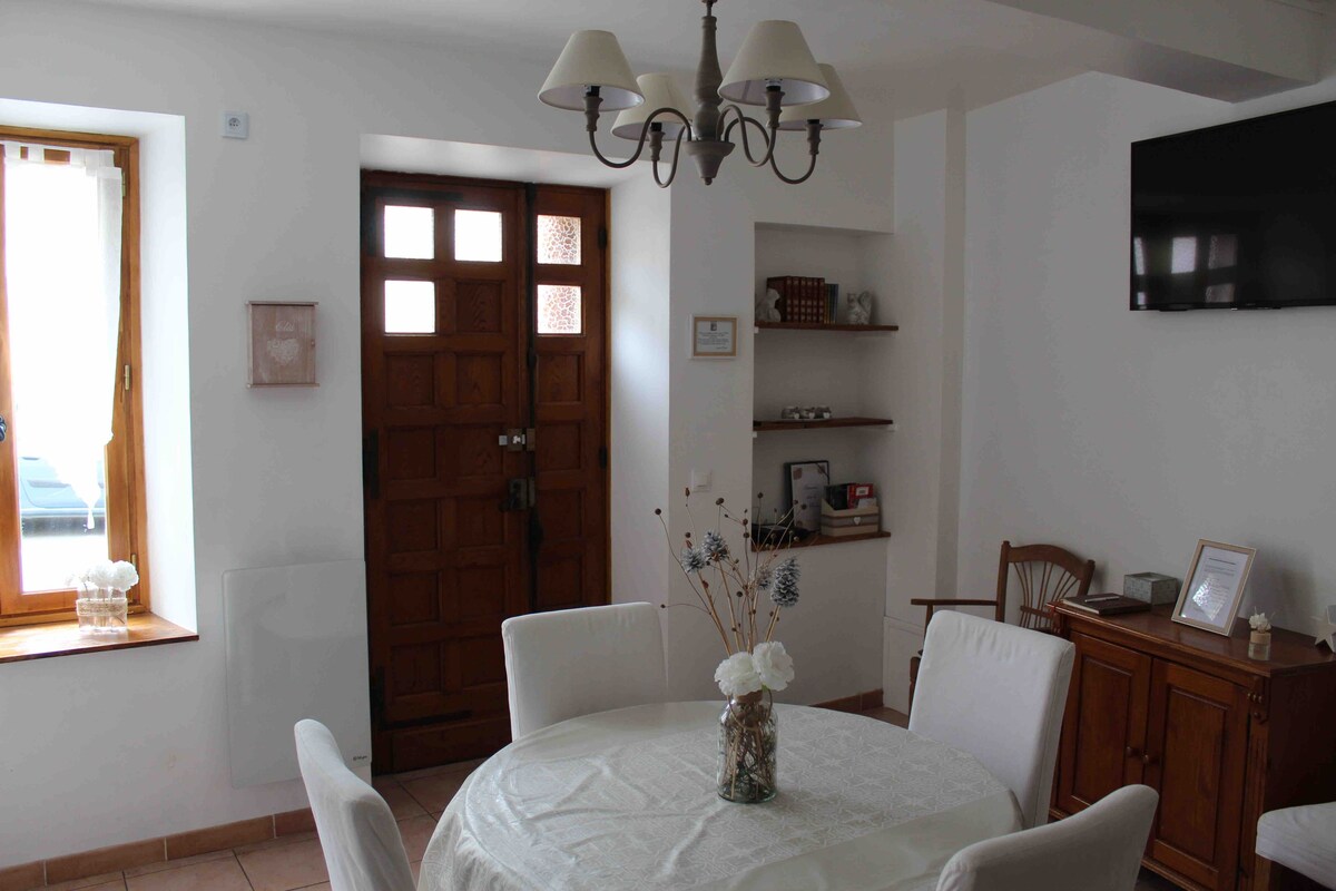 Charming Minervoise House ，距离Carcassonne 15公里