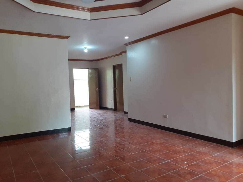 3-bedrooms Apartment in Katarungan Village