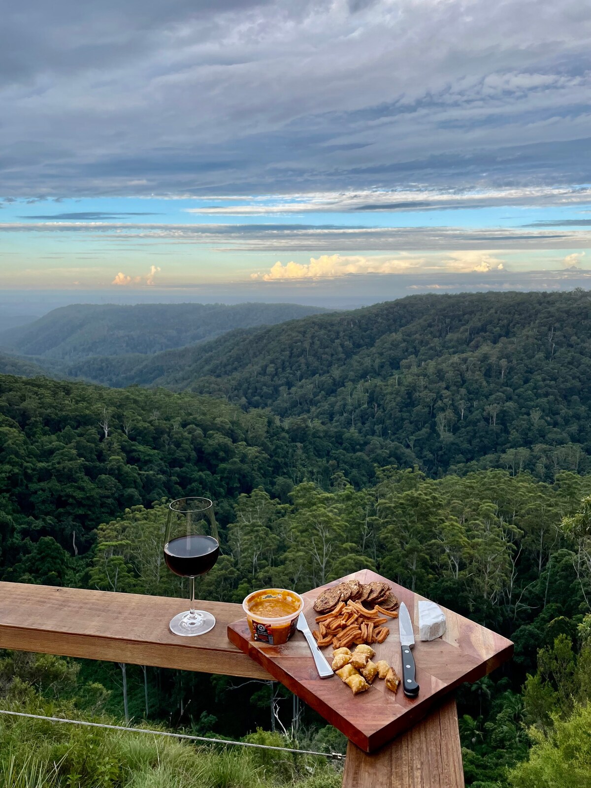 Springbrook Cliff House