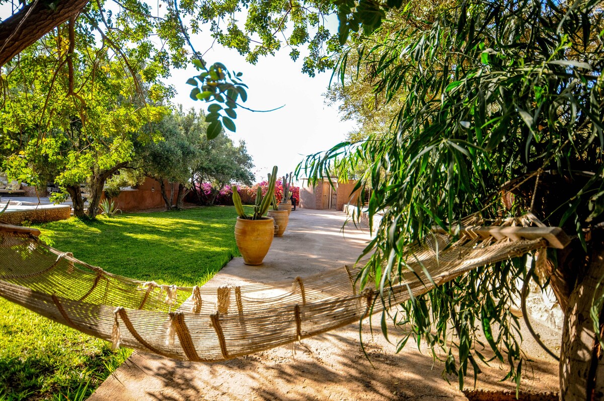 Ecolodge SA FONDA-In front of Atlas&Agafay Desert