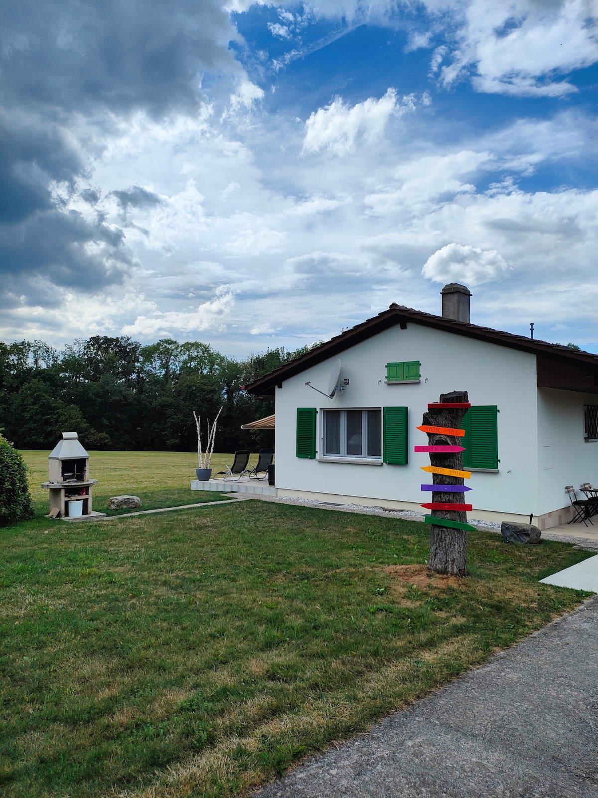 Maisonnette à la campagne