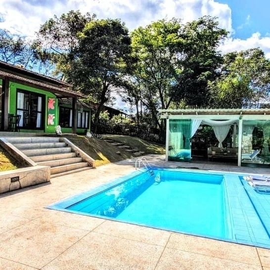 Casa agradável ótima área lazer piscina spa hidro.