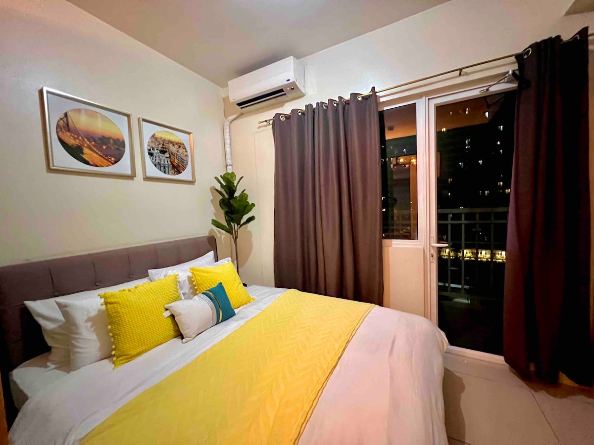 1BR 5pax Breeze Res. Pasay nr PICC MOA w/ Netflix