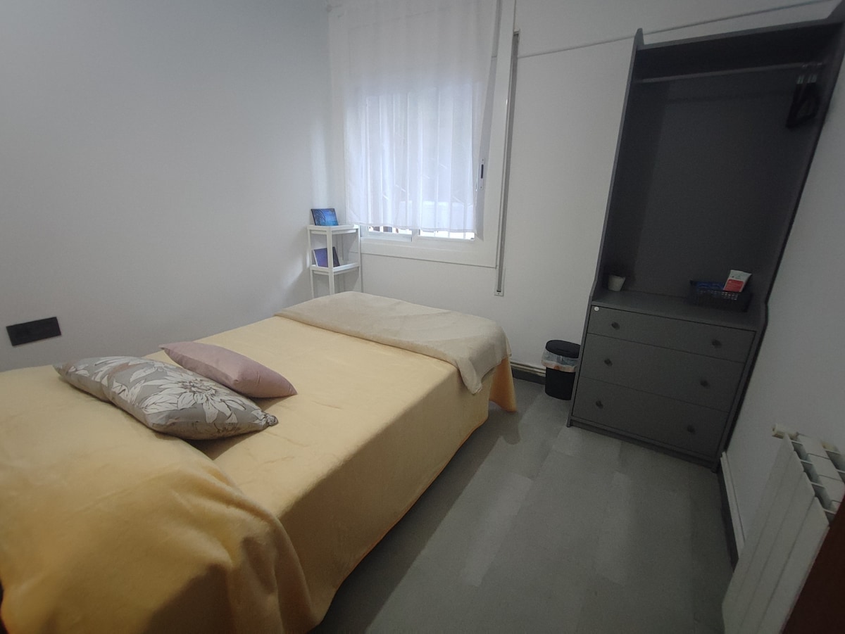 Habitación en Castelldefels H1