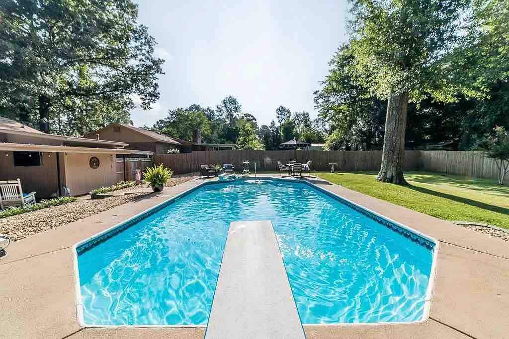 North Columbus Pool House -  Close To Fort Benning