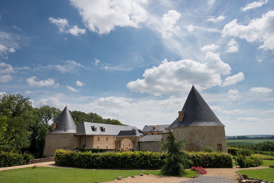 gîte 26 personnes au Château de Charbogne