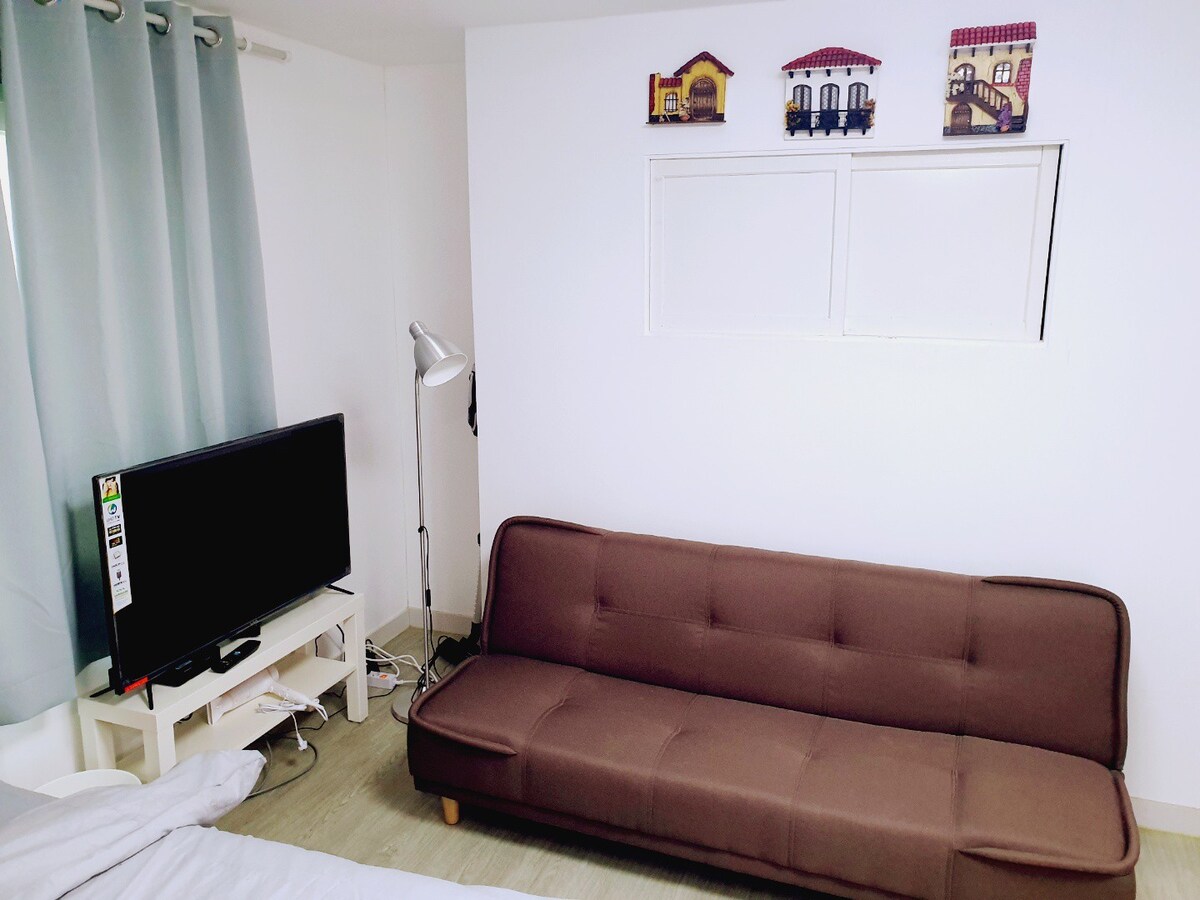 第6章：首尔站的现代舒适客房