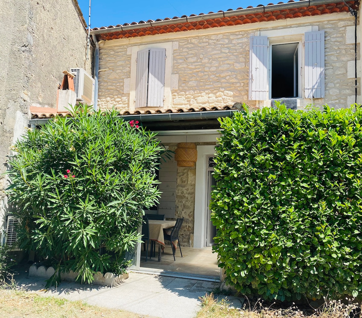 Maison climatisée au centre ville de Saint Rémy