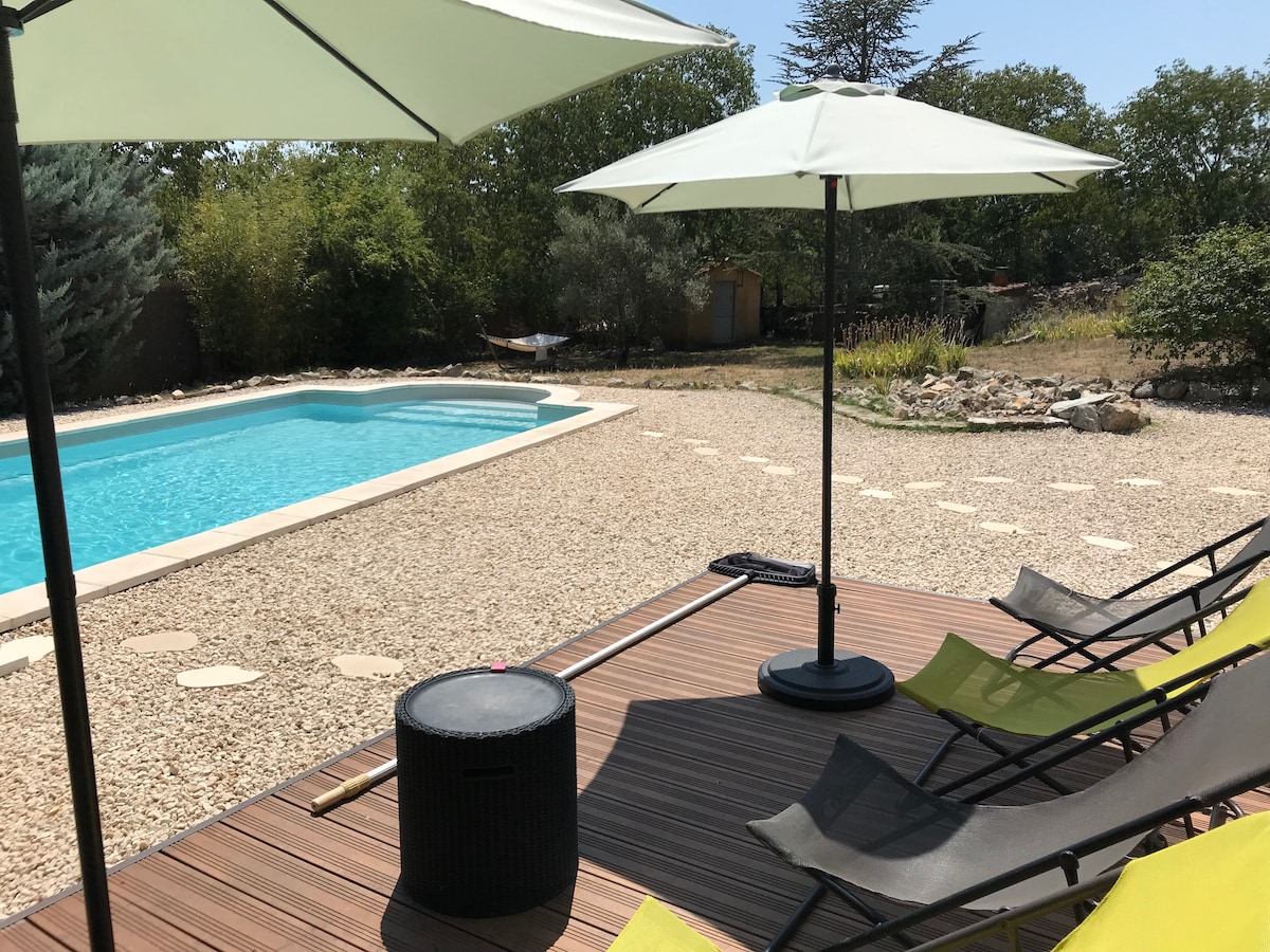 Maison Sud Ardeche avec piscine