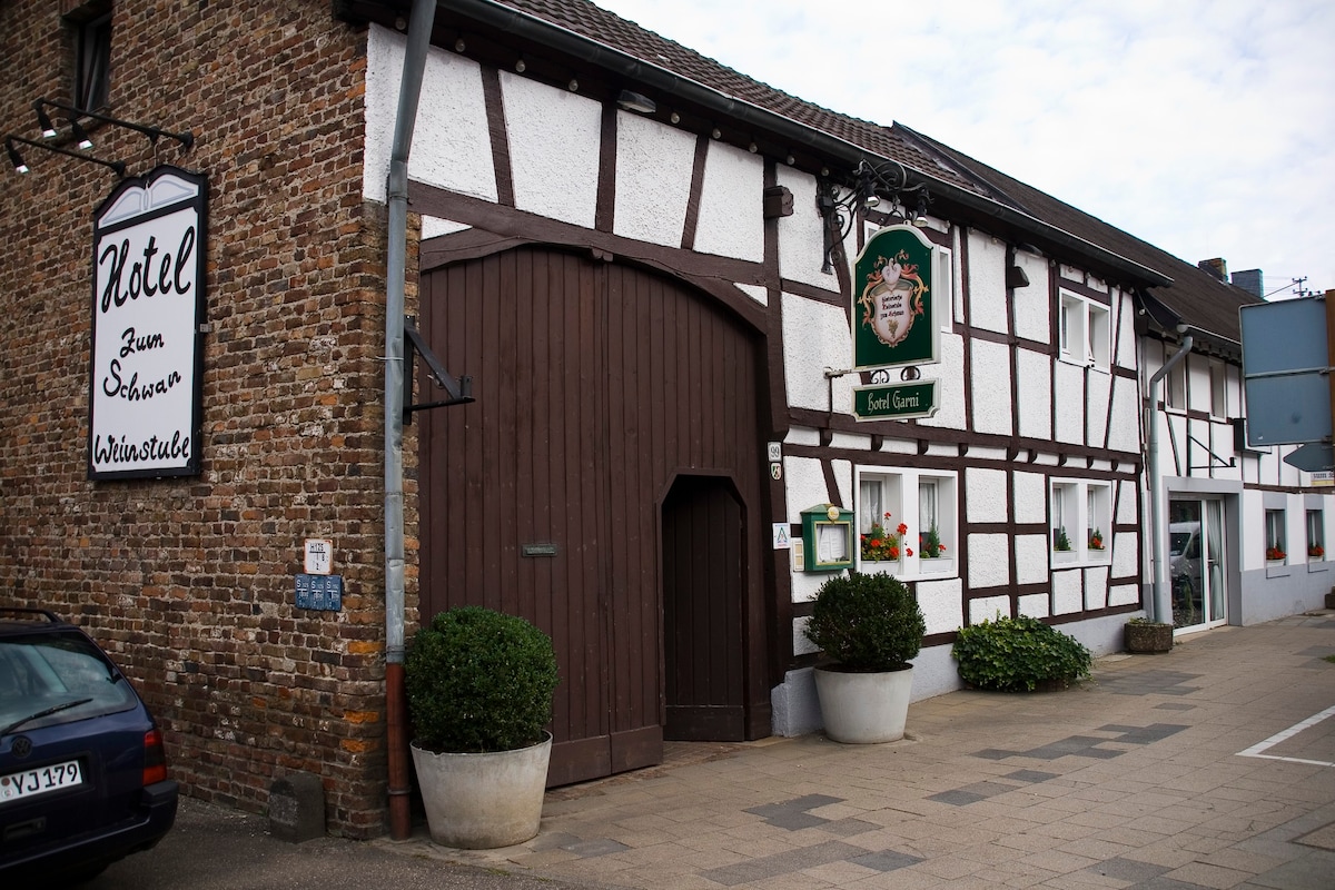 Doppelzimmer mit Dusche und WC