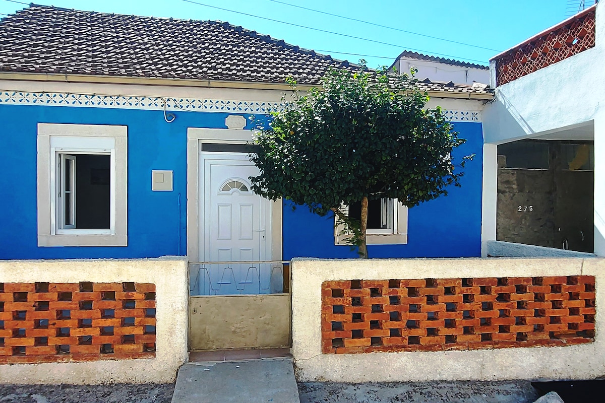 Maison de campagne avec jardin 1 hectare clôturé