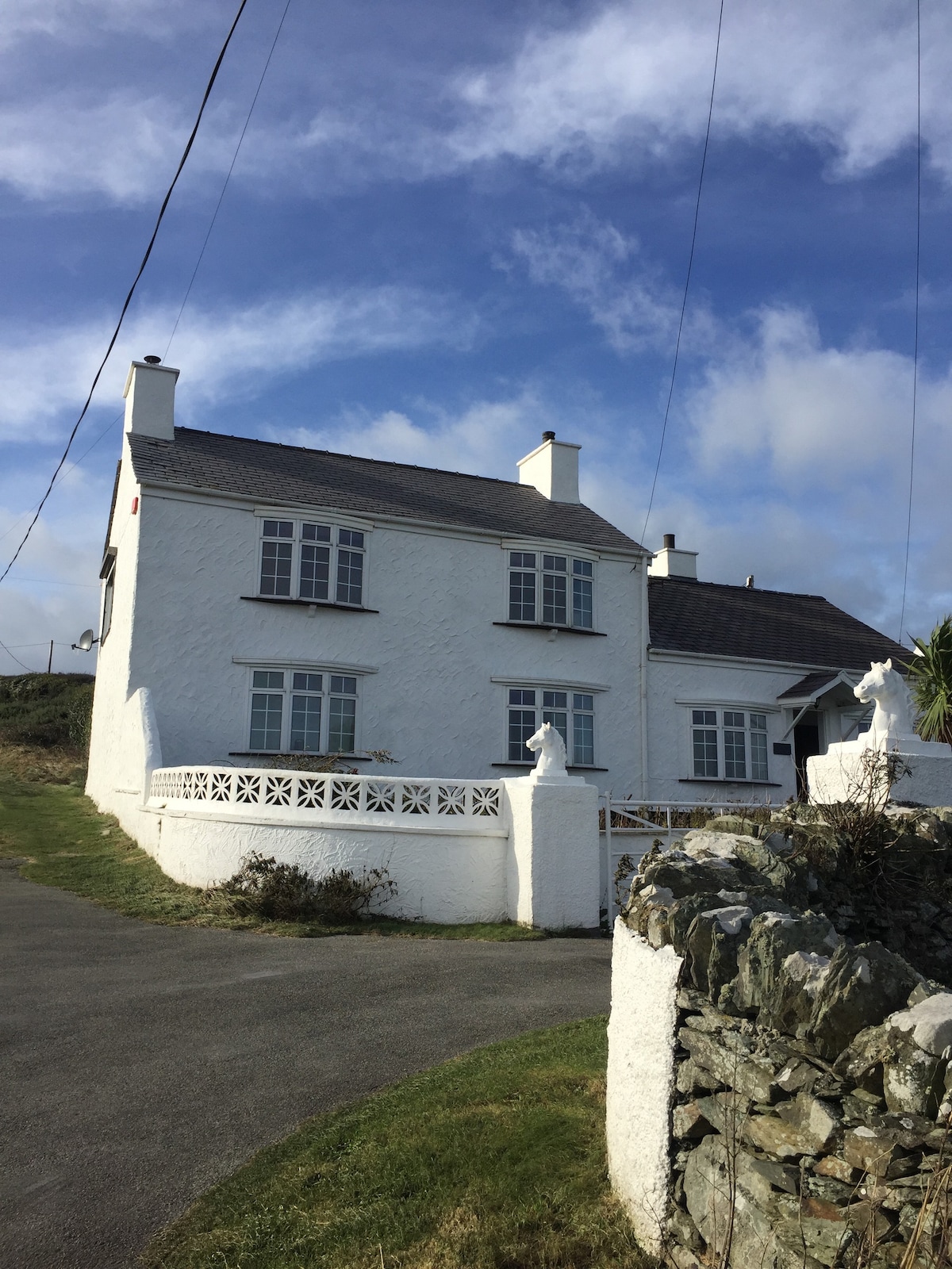 Porthdafarch South Farmhouse