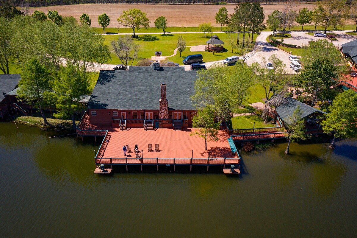 SouthWind Plantation/Main Lodge