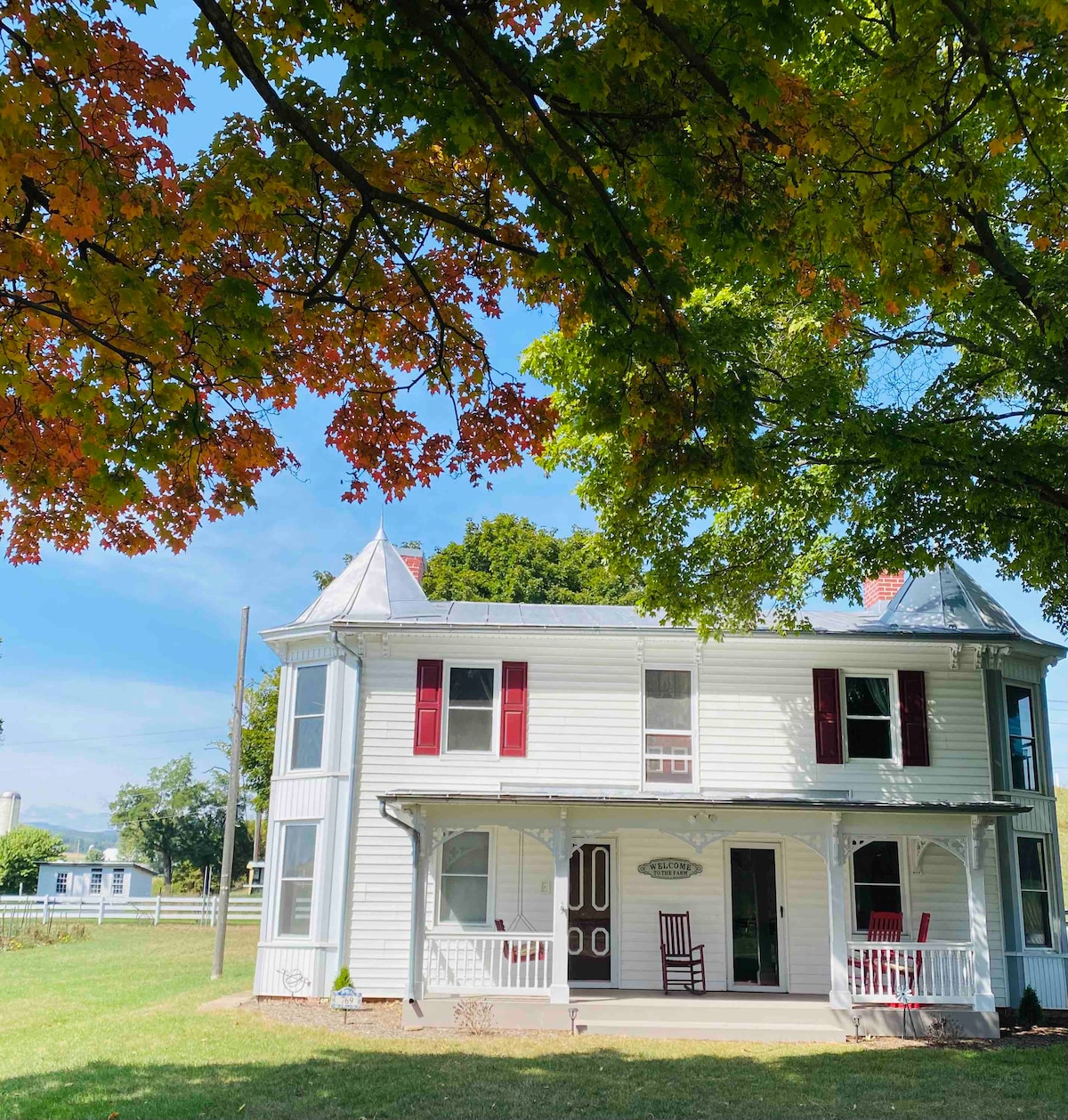 The Farmhouse At War Branch