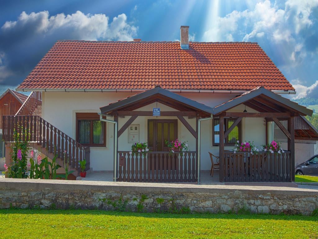 Bozicevic家庭住宅，距离Plitvice 15分钟车程