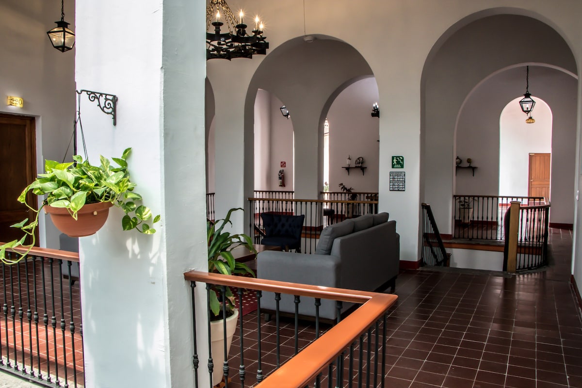 Habitación Doble/Hotel Real de Castilla/#210