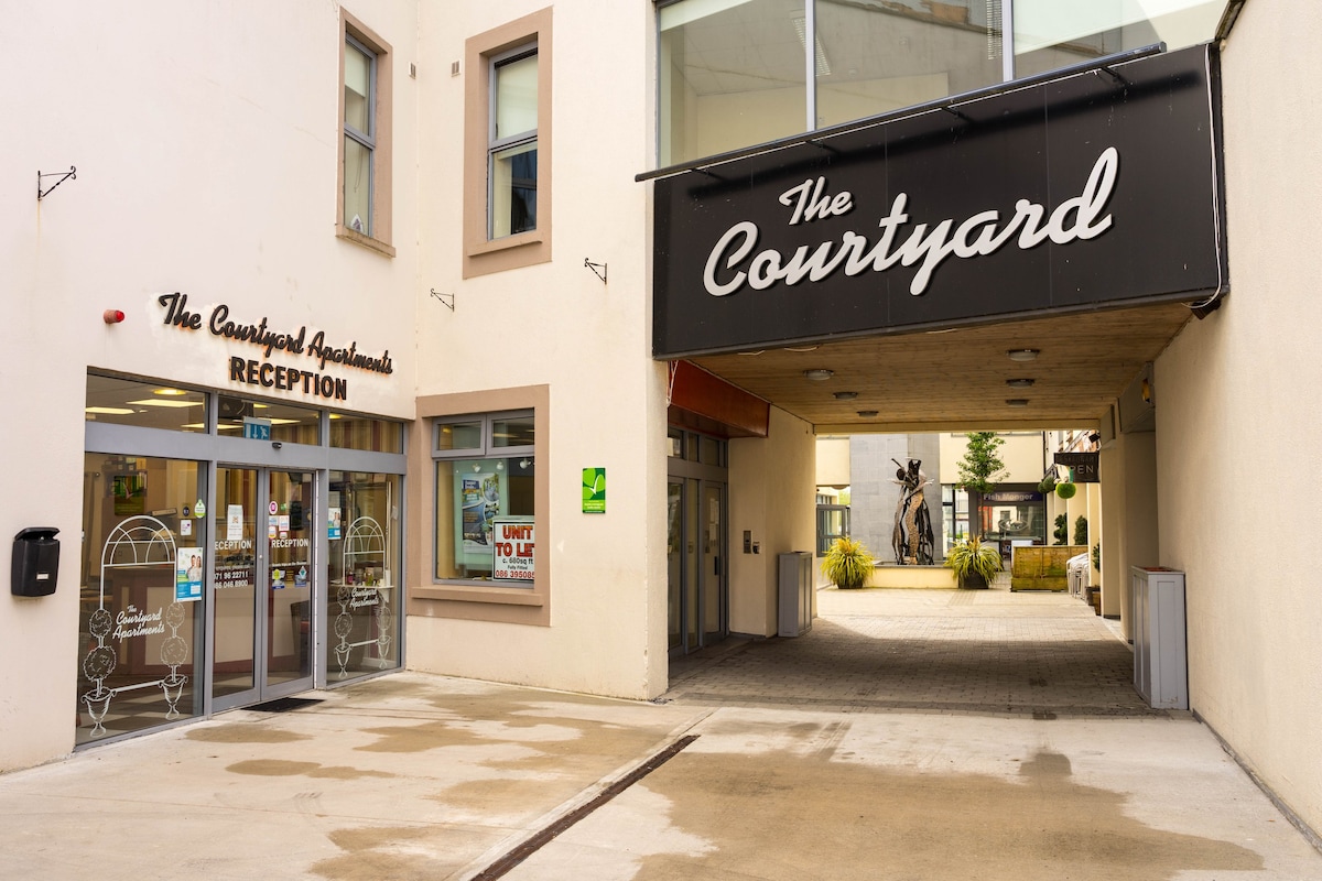 The Courtyard Apartments自炊式公寓