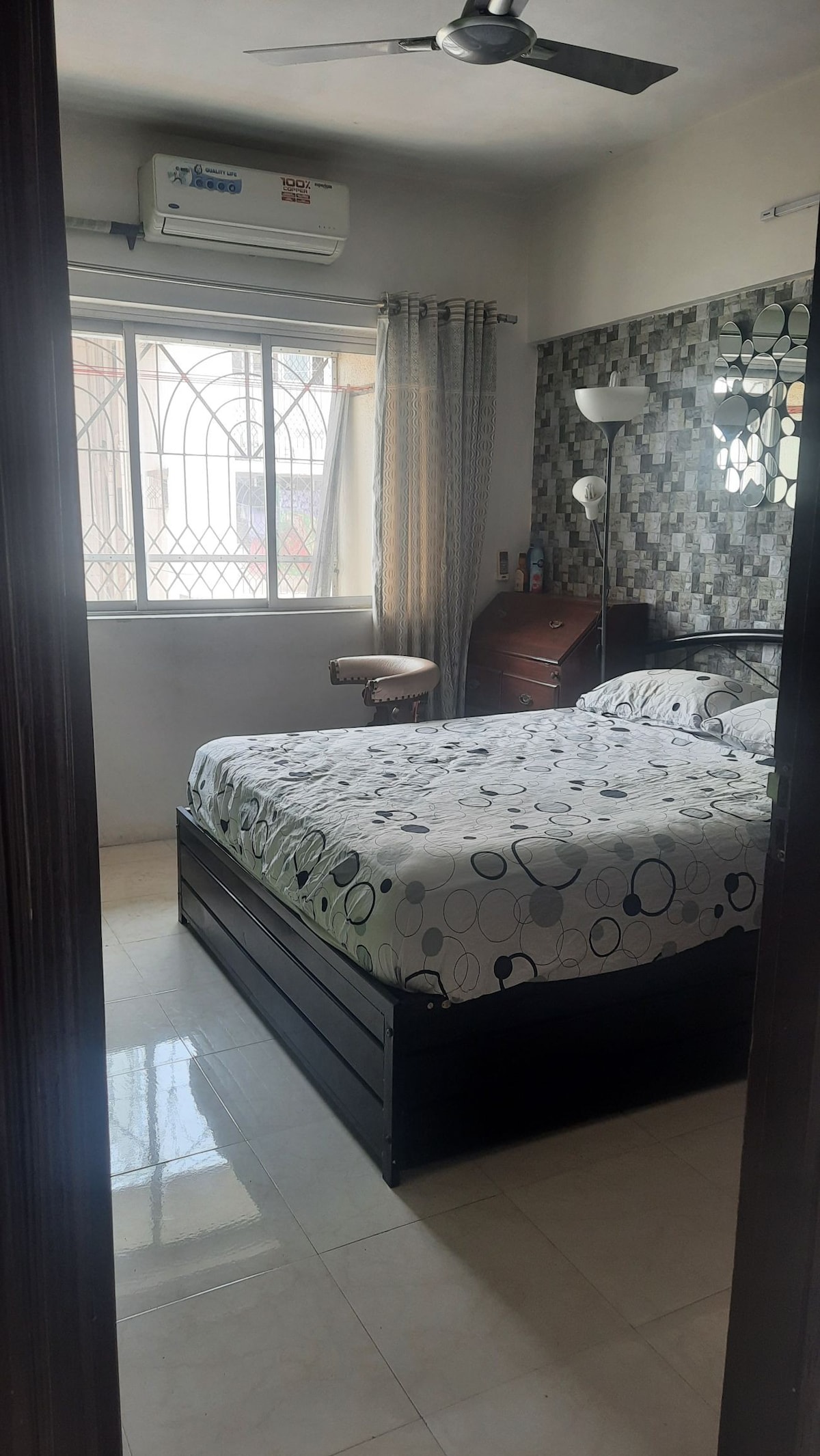 Cozy 2bhk flat for relaxing in Naigaon East N10