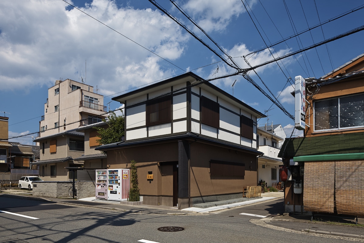 吾妻 新居和式住宅整栋出租 从窗台可以眺望京都风景 配有免费停车位 自行车和WIFI